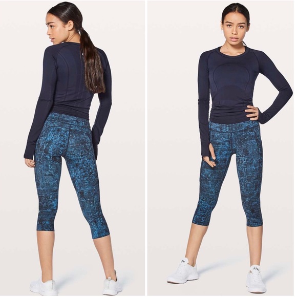 lululemon athletica Pants - Lululemon RARE Fast & Free Crop II City Lights